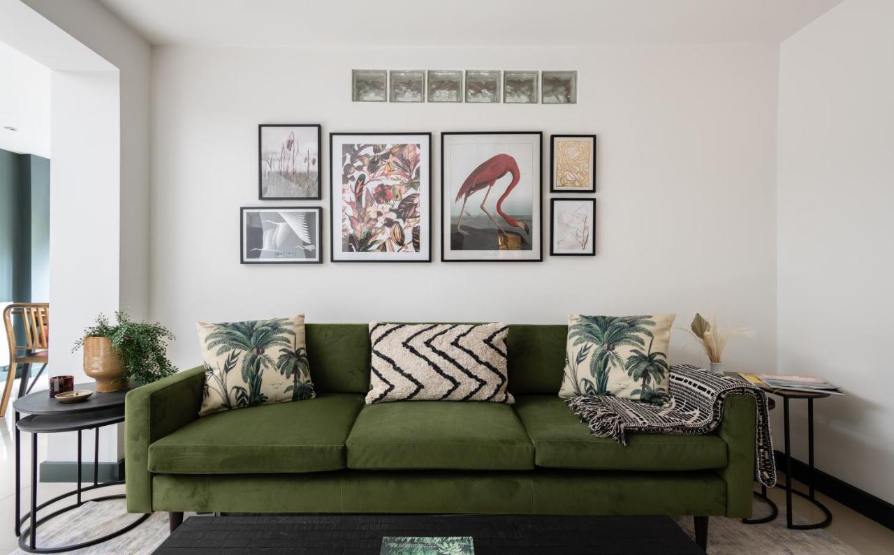 The Heart Of Shepherds Bush - Modern 2Bdr Apartment With Garden Londres Extérieur photo