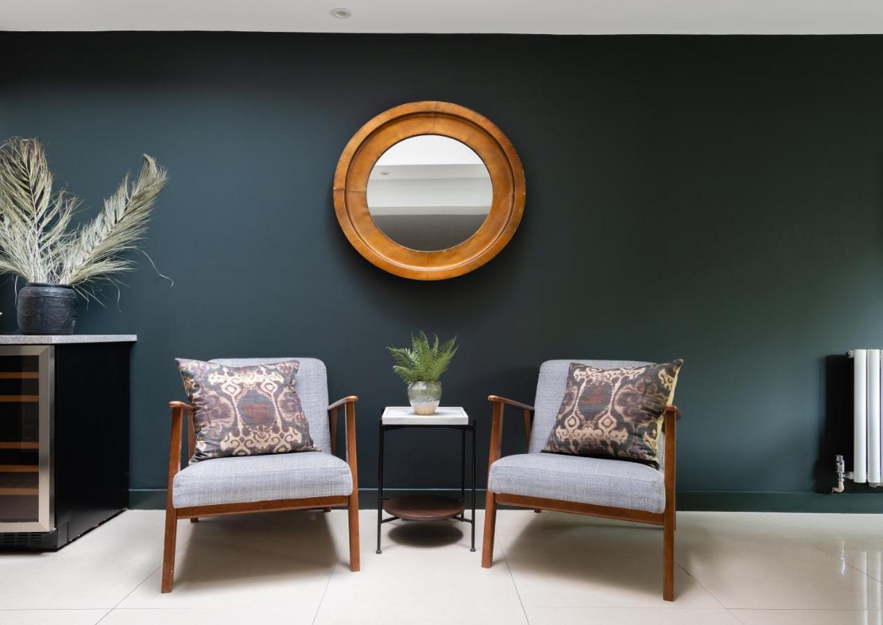 The Heart Of Shepherds Bush - Modern 2Bdr Apartment With Garden Londres Extérieur photo