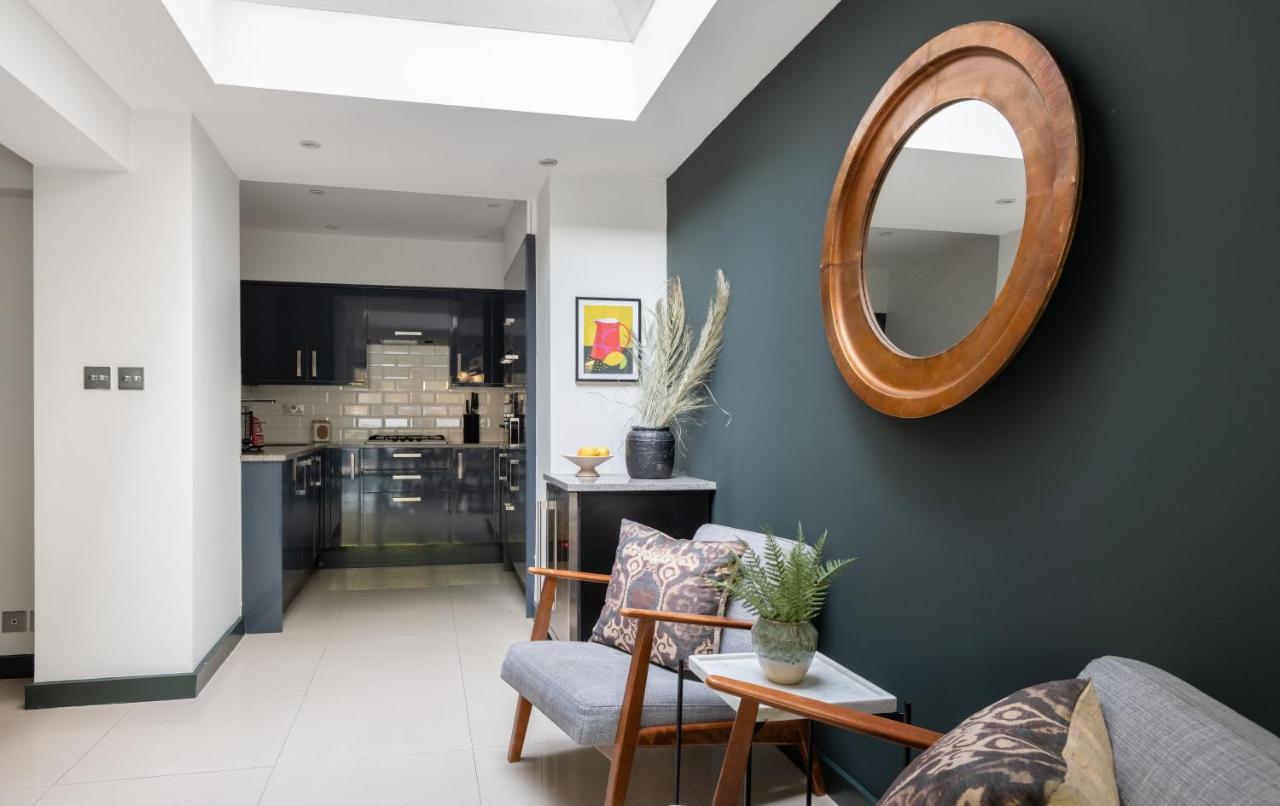 The Heart Of Shepherds Bush - Modern 2Bdr Apartment With Garden Londres Extérieur photo